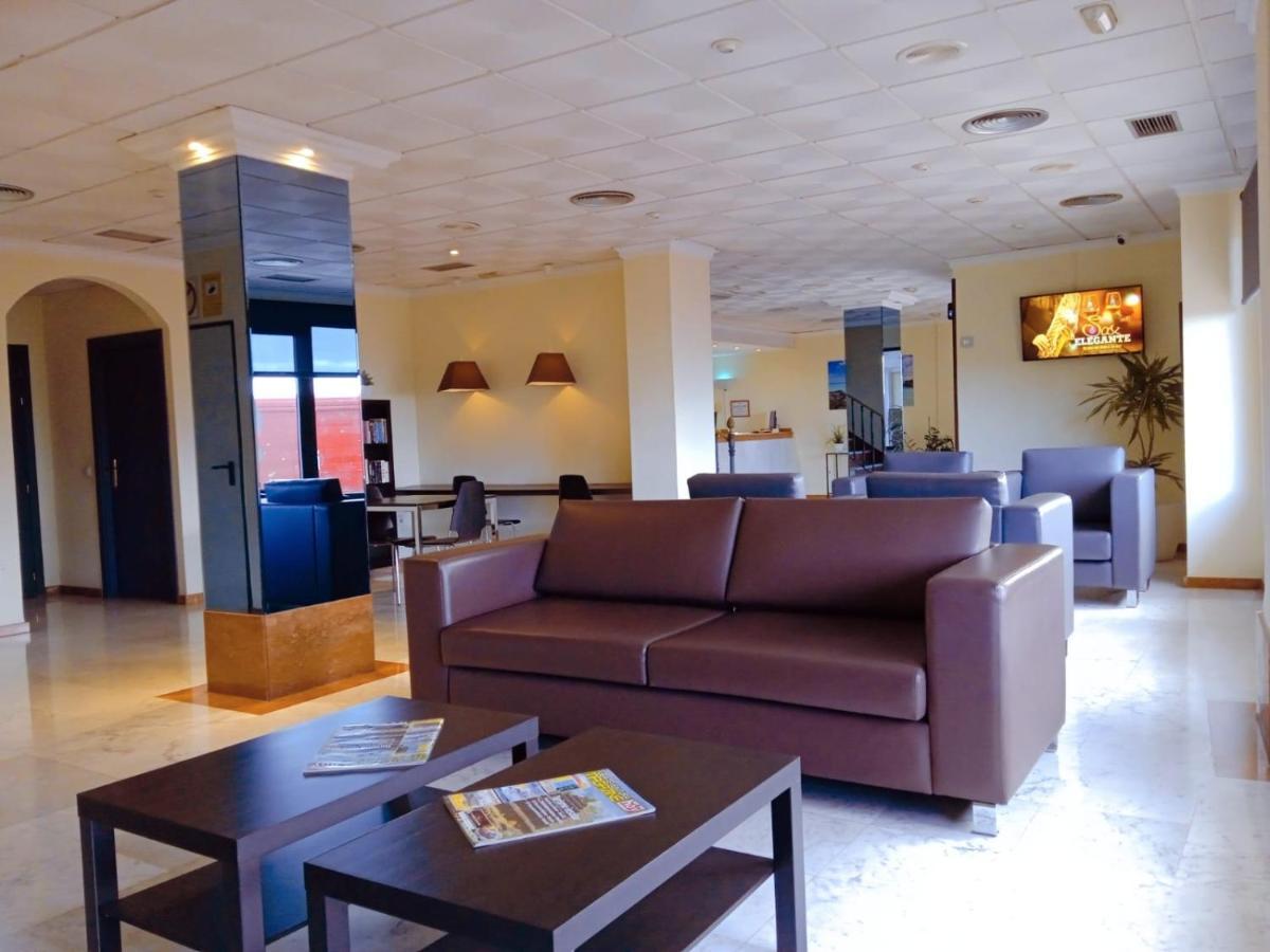 Jm Puerto Rosario Hotel